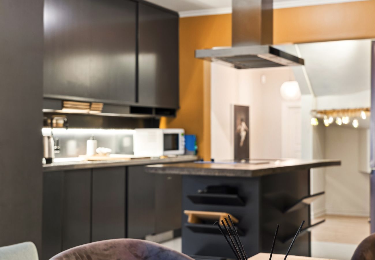 House in Tromsø - Stylish and spacious apartment in city center