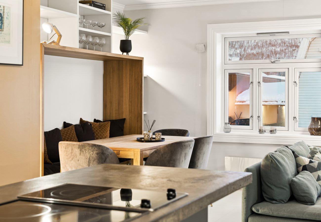 House in Tromsø - Stylish and spacious apartment in city center