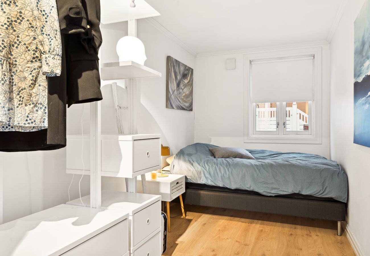House in Tromsø - Stylish and spacious apartment in city center