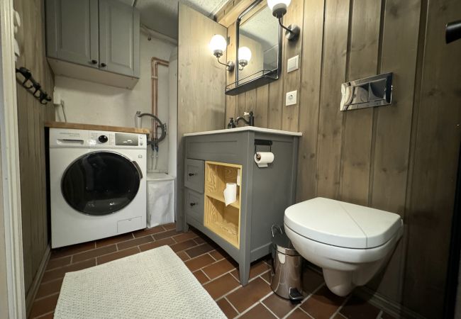 Cabin in Hol - Recently upgraded large beautiful cabin with fantastic views in Geilo Cabin in Hol - Recently upgraded large beautiful cabin with fantastic views in Geilo