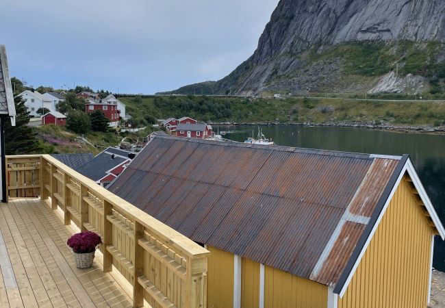 House in Moskenes - Drenghaugen - fabulous sea and mountain view House in Moskenes - Drenghaugen - fabulous sea and mountain view