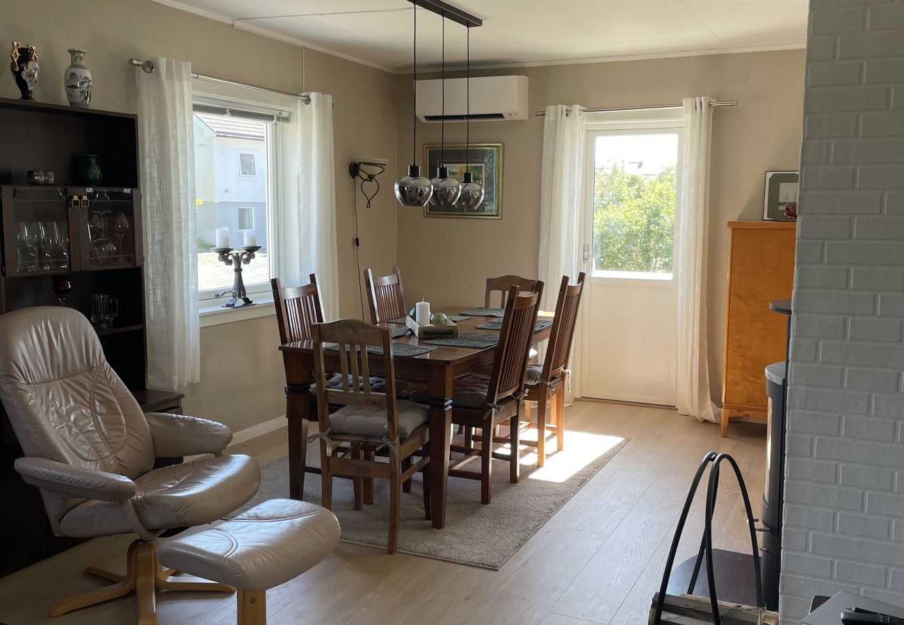 House in Moskenes - Drenghaugen - fabulous sea and mountain view