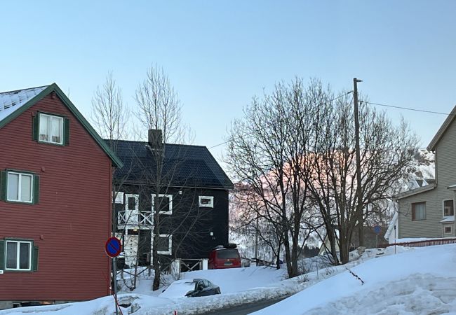 Apartment in Tromsø - Two bedroom apartment close to the city Apartment in Tromsø - Two bedroom apartment close to the city