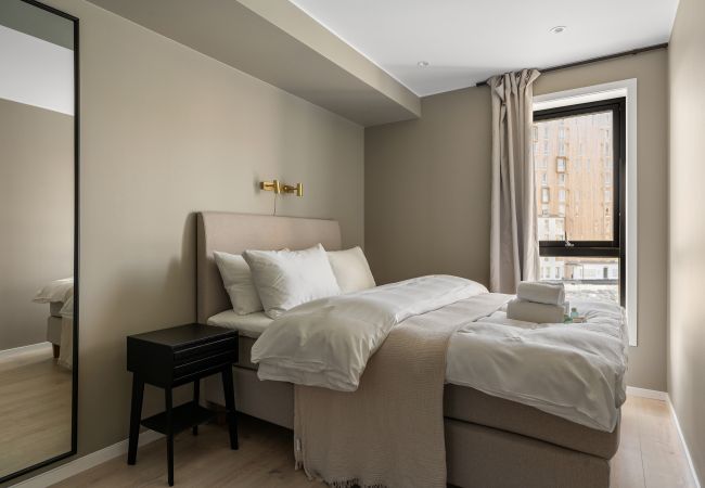 Apartment in Tromsø - Premium Waterfront Apartment–Sea & Mountain View  Apartment in Tromsø - Premium Waterfront Apartment–Sea & Mountain View