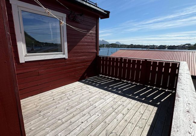 Cabin in Ballstad - Koselig liten rorbu i Lofoten Cabin in Ballstad - Koselig liten rorbu i Lofoten