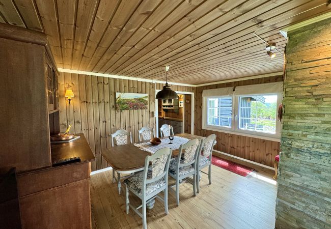 Cabin in Hol - Cozy, family-friendly cabin with stunning views in Geilo Cabin in Hol - Cozy, family-friendly cabin with stunning views in Geilo