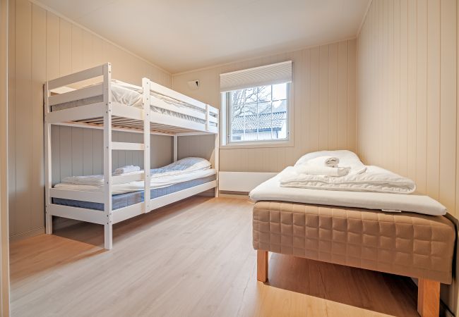 House in Moskenes - Luxury Home in the Heart of Reine, Lofoten House in Moskenes - Luxury Home in the Heart of Reine, Lofoten