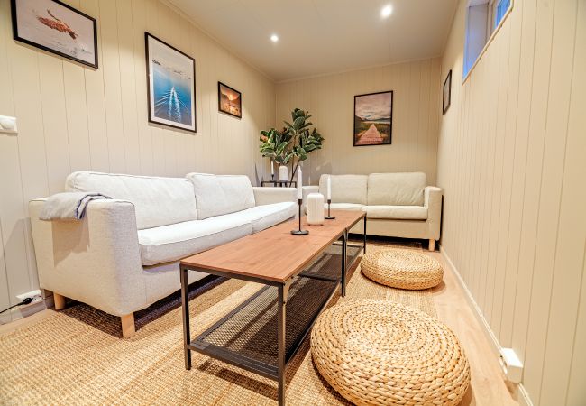 House in Moskenes - Luxury Home in the Heart of Reine, Lofoten House in Moskenes - Luxury Home in the Heart of Reine, Lofoten