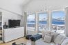 Apartment in Tromsø - Leilighet med panoramautsikt og terrasse Apartment in Tromsø - Leilighet med panoramautsikt og terrasse
