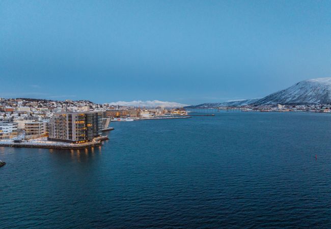 Apartment in Tromsø - Eight floor Premium Waterfront Penthouse Apartment in Tromsø - Eight floor Premium Waterfront Penthouse