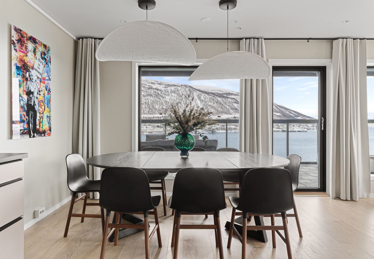 Apartment in Tromsø - Eight floor Premium Waterfront Penthouse