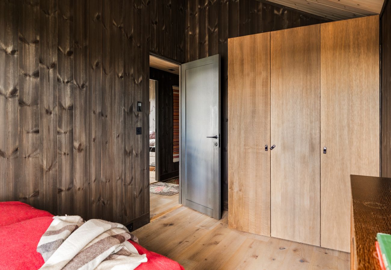 Cabin in Hol - Spacious, exclusive and modern cabin for rent in Kikut, Geilo