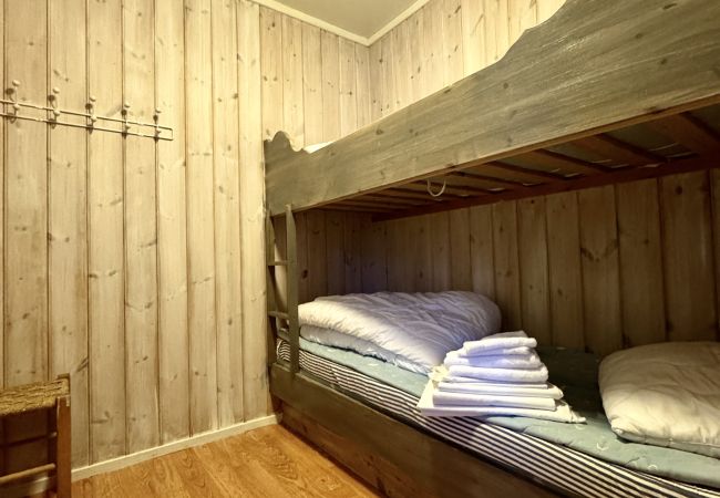 Apartment in Hemsedal -  Spacious apartment near Hemsedal ski resort Ski in ski out Apartment in Hemsedal -  Spacious apartment near Hemsedal ski resort Ski in ski out