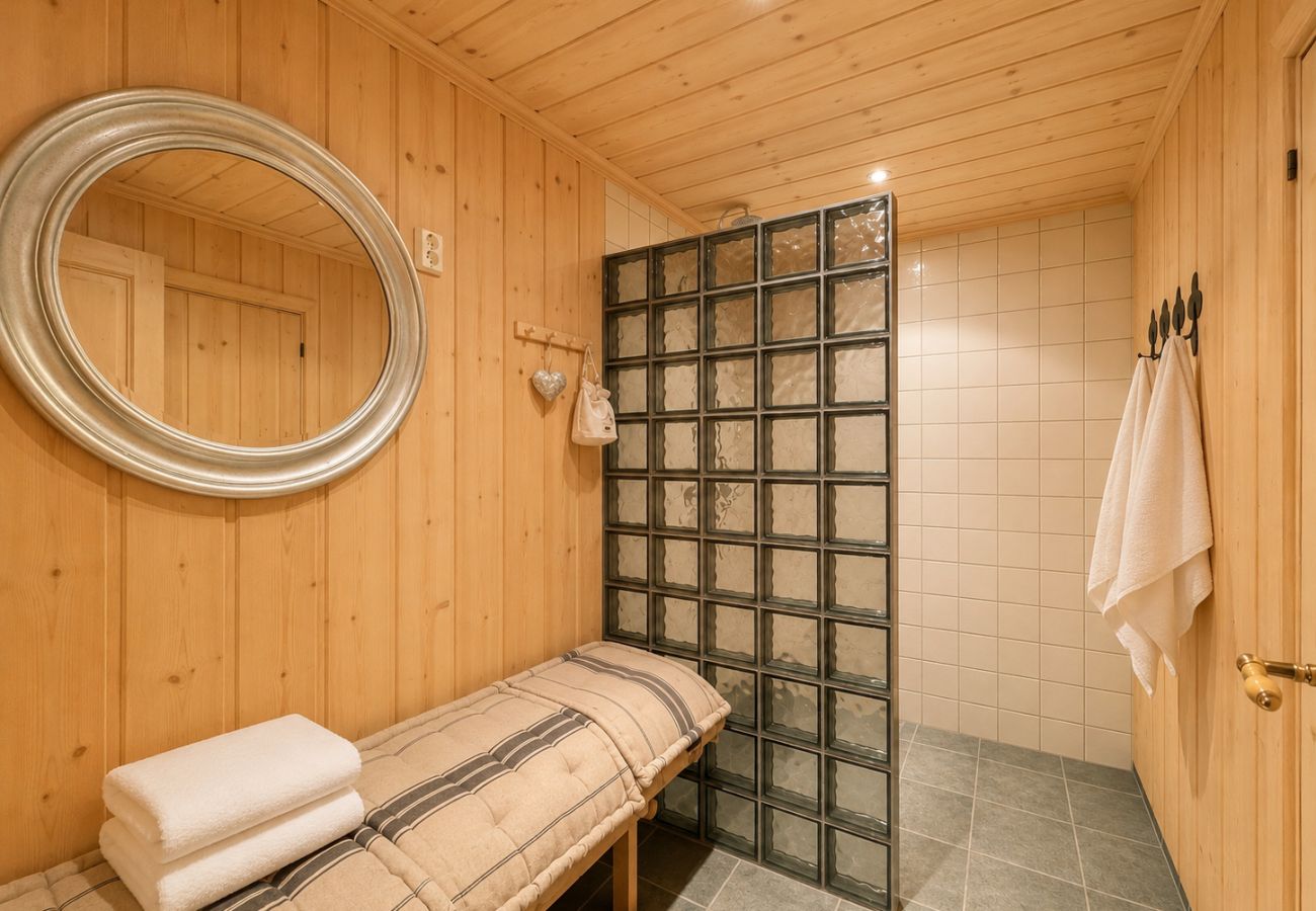 Cabin in Hol - Spacious cabin with beautiful Geilo views