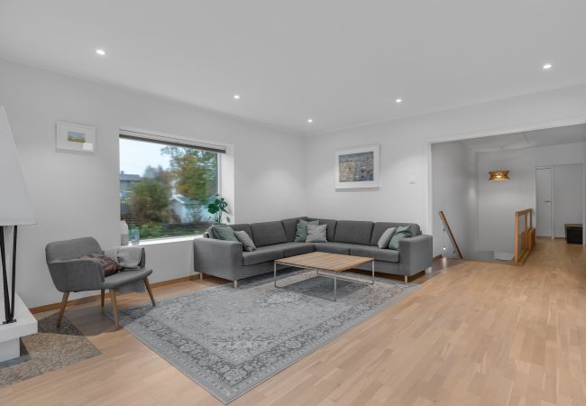 Villa in Tromsø - Villa with a view close to the city center Villa in Tromsø - Villa with a view close to the city center