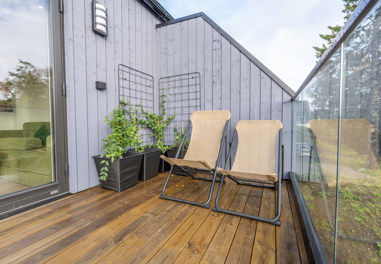 Terraced House in Tromsø - Town house with good view on top of Tromsø Island