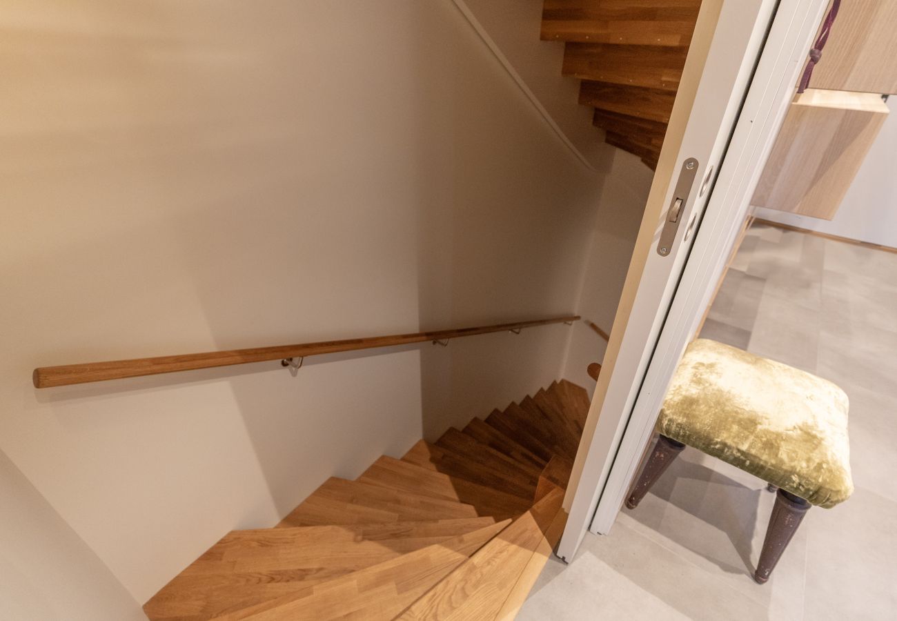 Terraced House in Tromsø - Town house with good view on top of Tromsø Island