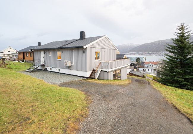 House in Tromsø - Tromsø Family House House in Tromsø - Tromsø Family House