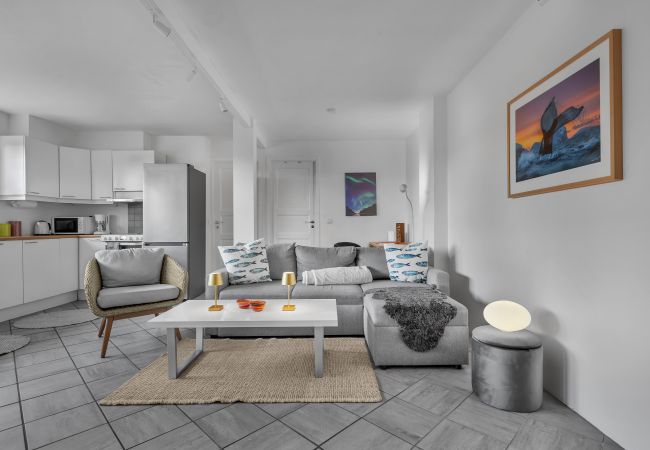 Apartment in Tromsø - Stormly - Modern 1bed with sofabed in quiet area Apartment in Tromsø - Stormly - Modern 1bed with sofabed in quiet area