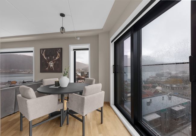 Apartment in Tromsø - The View - City center apartment with spectacular views Apartment in Tromsø - The View - City center apartment with spectacular views