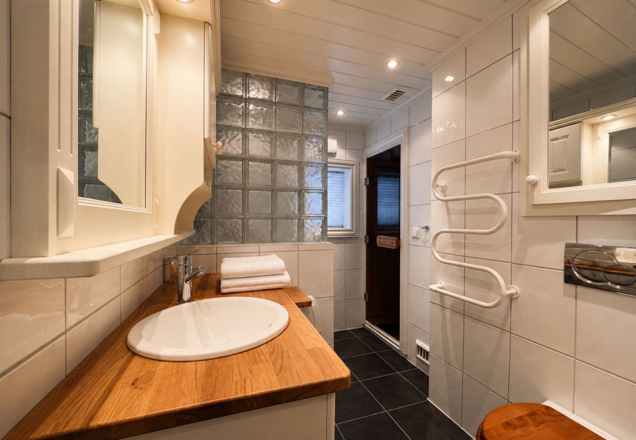 Cottage in Hol - Large, cozy, and spacious cabin in Geilo