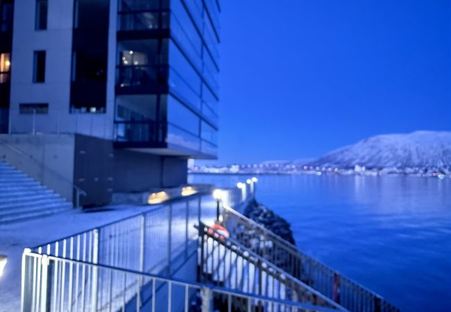 Apartment in Tromsø - Tromsø city center ocean view Apartment in Tromsø - Tromsø city center ocean view