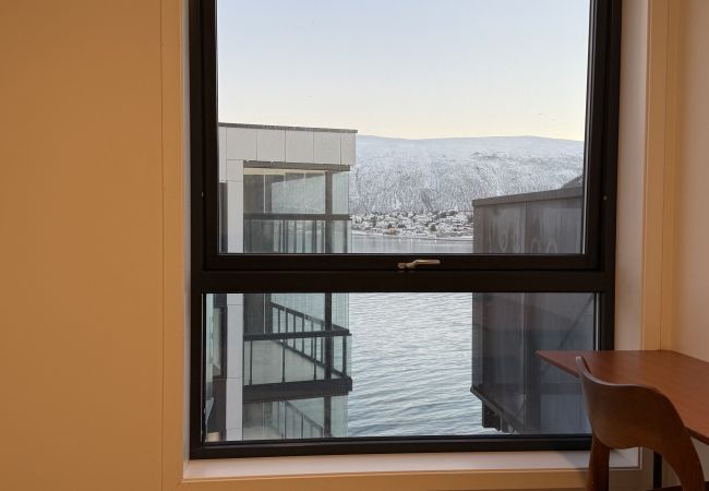 Apartment in Tromsø - Tromsø city center ocean view Apartment in Tromsø - Tromsø city center ocean view
