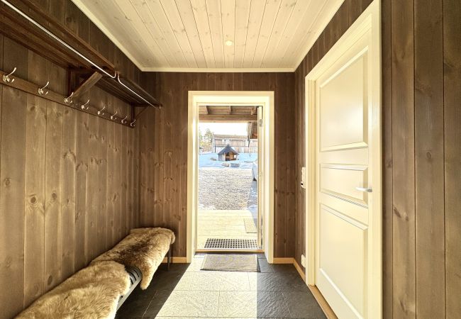 Cabin in Hol - Harmony in Geilo – Modern and cozy cabin with jacuzzi Cabin in Hol - Harmony in Geilo – Modern and cozy cabin with jacuzzi