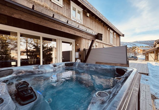 Cabin in Hol - Harmony in Geilo – Modern and cozy cabin with jacuzzi Cabin in Hol - Harmony in Geilo – Modern and cozy cabin with jacuzzi