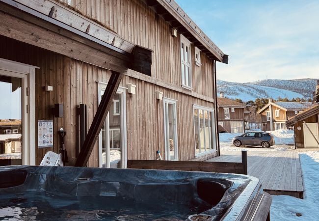 Cabin in Hol - Harmony in Geilo – Modern and cozy cabin with jacuzzi Cabin in Hol - Harmony in Geilo – Modern and cozy cabin with jacuzzi