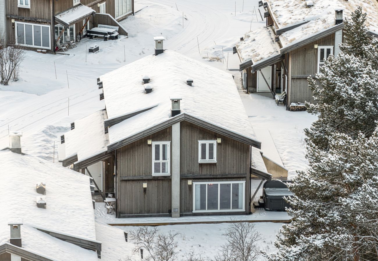 Cabin in Hol - Harmony in Geilo – Modern and cozy cabin with jacuzzi