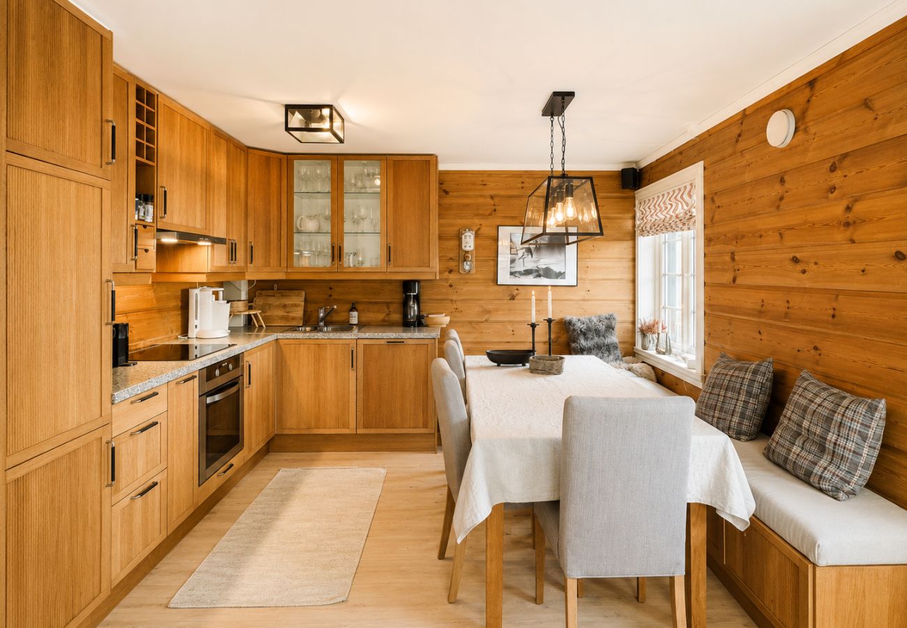 Apartment in Hol - Fully equipped ski-in/ski-out apartment at Kikut, Geilo
