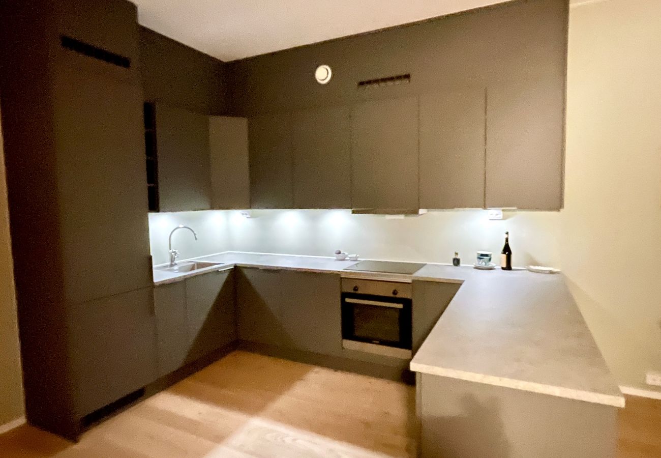 Apartment in Tromsø - Arctic Trail Retreat