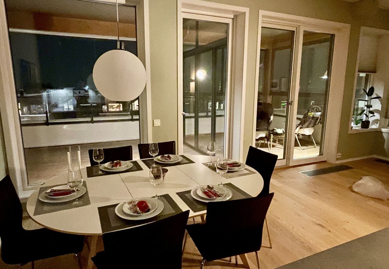 Apartment in Tromsø - Arctic Trail Retreat