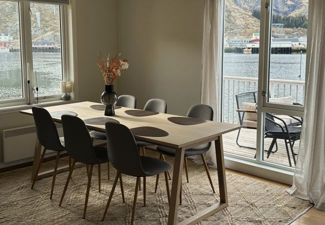 Apartment in Vestvågøy - Seahouse Apartment with amazing views! Apartment in Vestvågøy - Seahouse Apartment with amazing views!