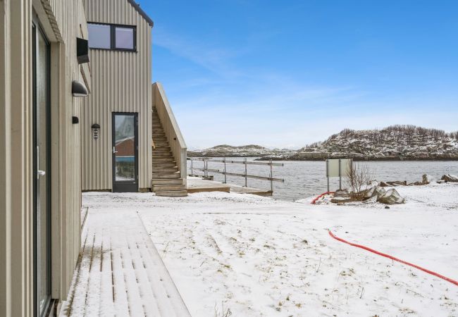 Apartment in Vågan - Explorer’s Rest, Henningsvær Apartment in Vågan - Explorer’s Rest, Henningsvær