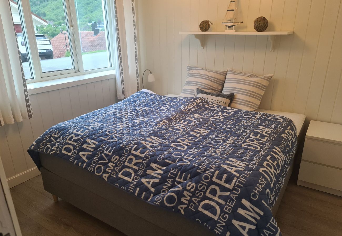 Apartment in Vågan - Sentrumsnær leilighet i Svovlær