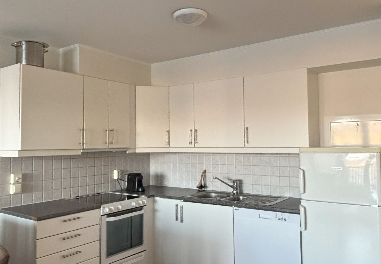 Apartment in Vågan - Apartment by the sea in Henningsvær