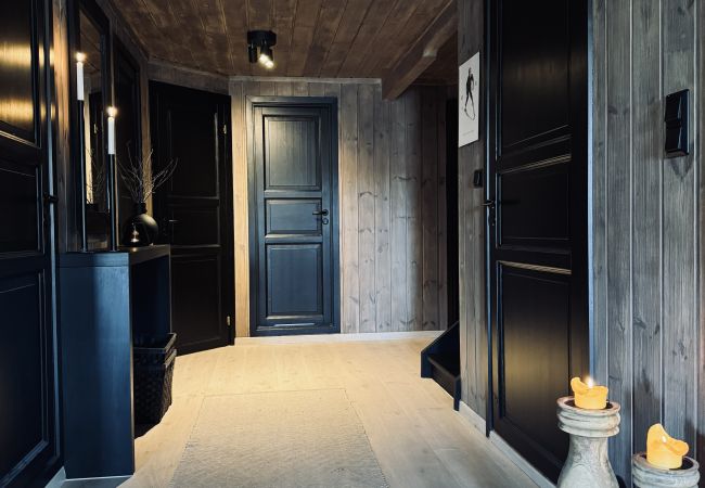 Cabin in Hol - Dream cabin by Geilo – ski-in/ski-out with room for the whole family! Cabin in Hol - Dream cabin by Geilo – ski-in/ski-out with room for the whole family!