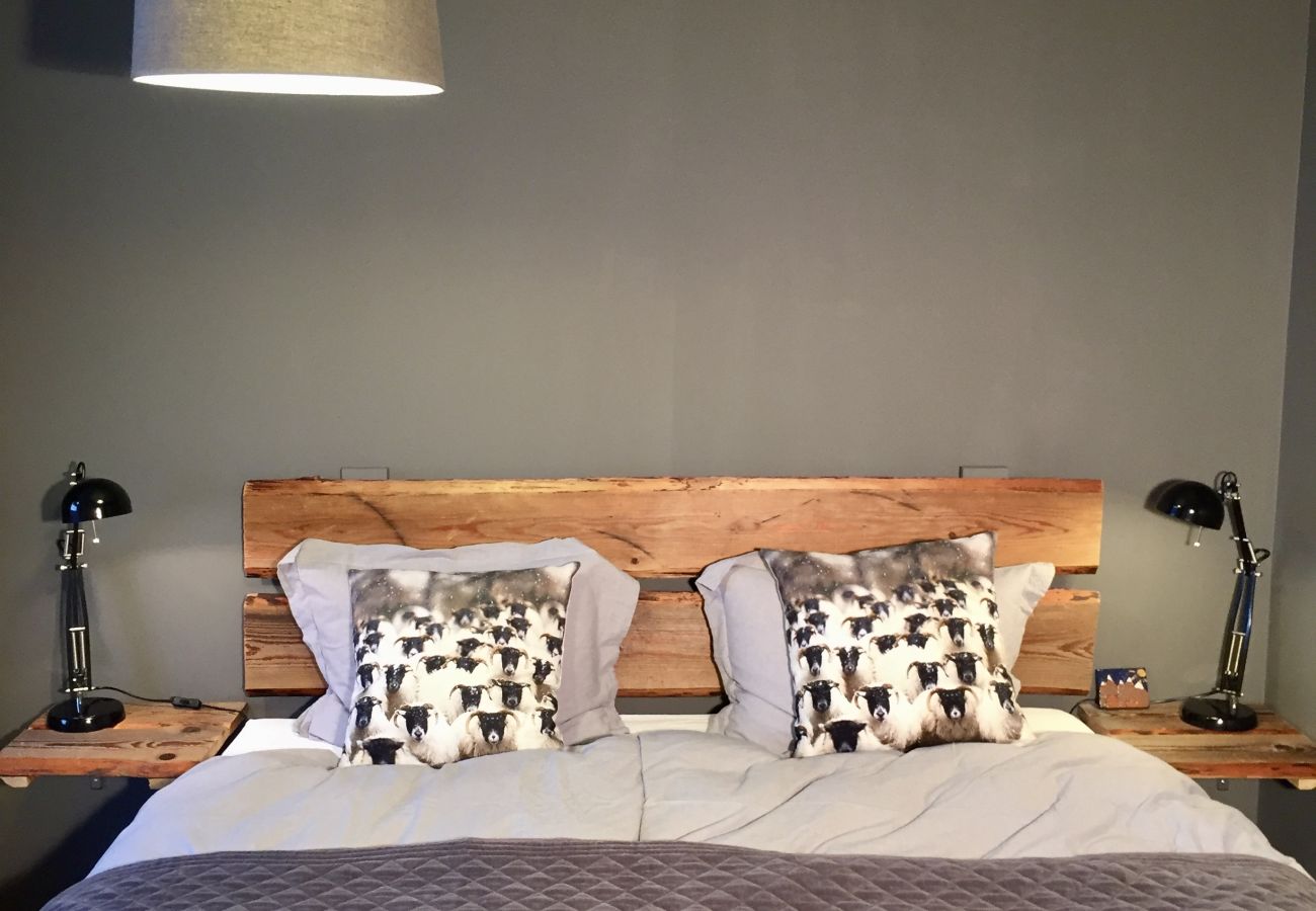Apartment in Hol - In the heart of magical Geilo – modern apartment with sunny terrace and views
