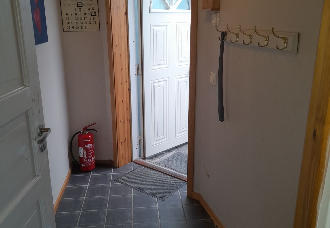 Apartment in Vestvågøy - Gravdal Basement Apartment