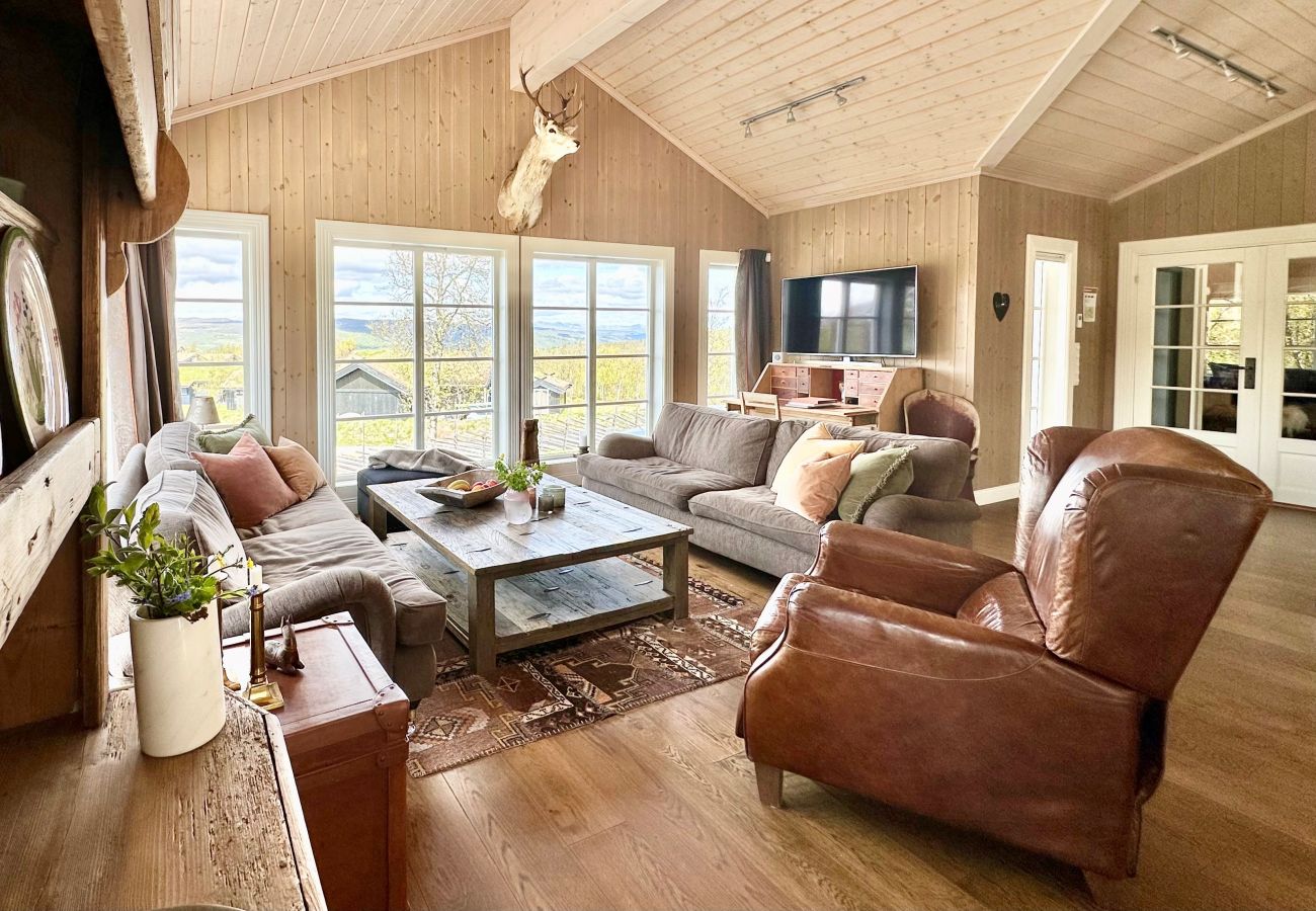 Cabin in Hol - Exclusive mountain lodge with panoramic views and high standard – Kikut/Geilo