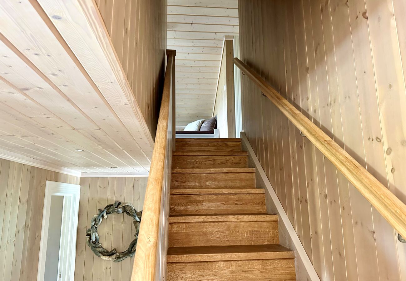 Cabin in Hol - Exclusive mountain lodge with panoramic views and high standard – Kikut/Geilo