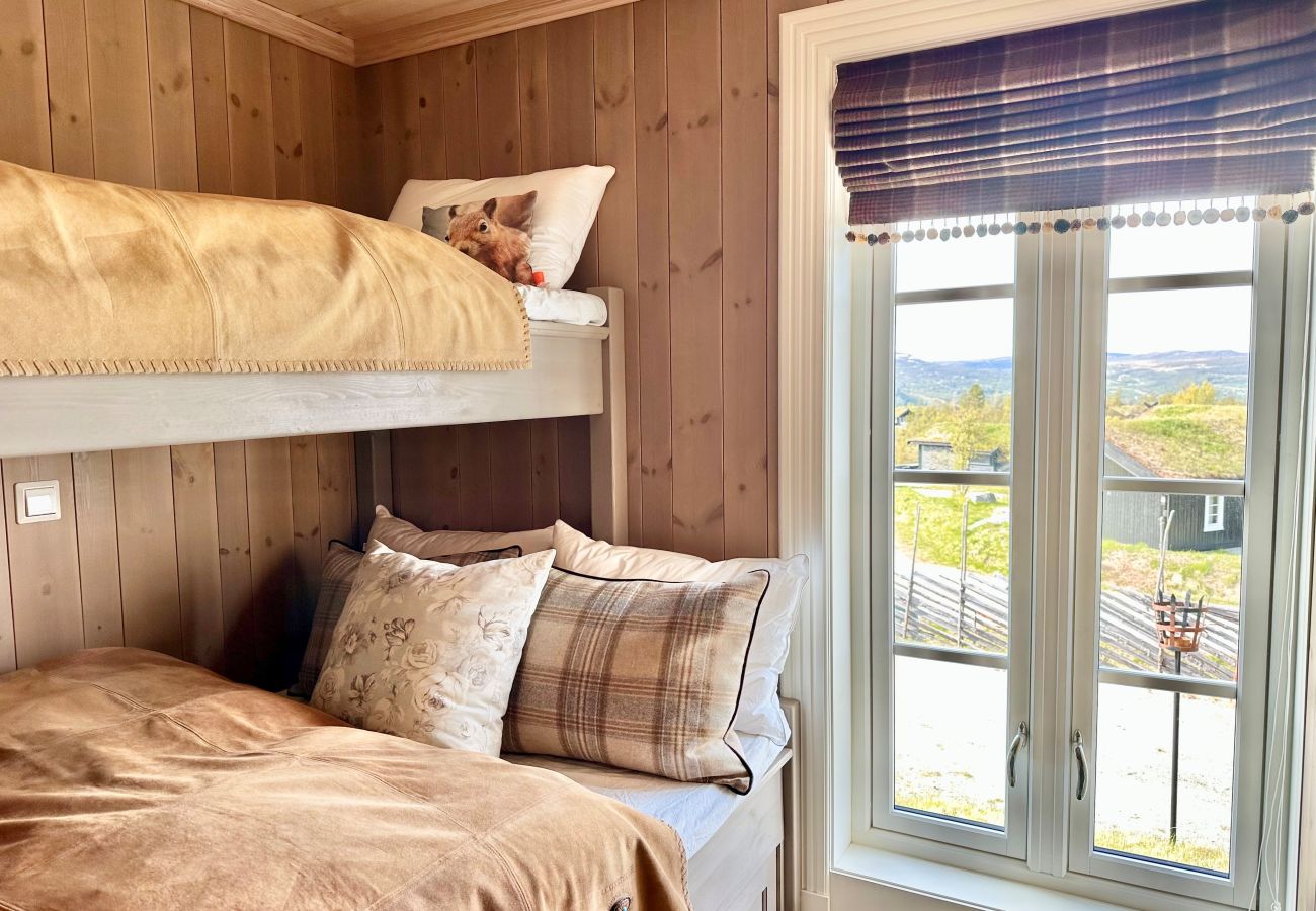 Cabin in Hol - Exclusive mountain lodge with panoramic views and high standard – Kikut/Geilo