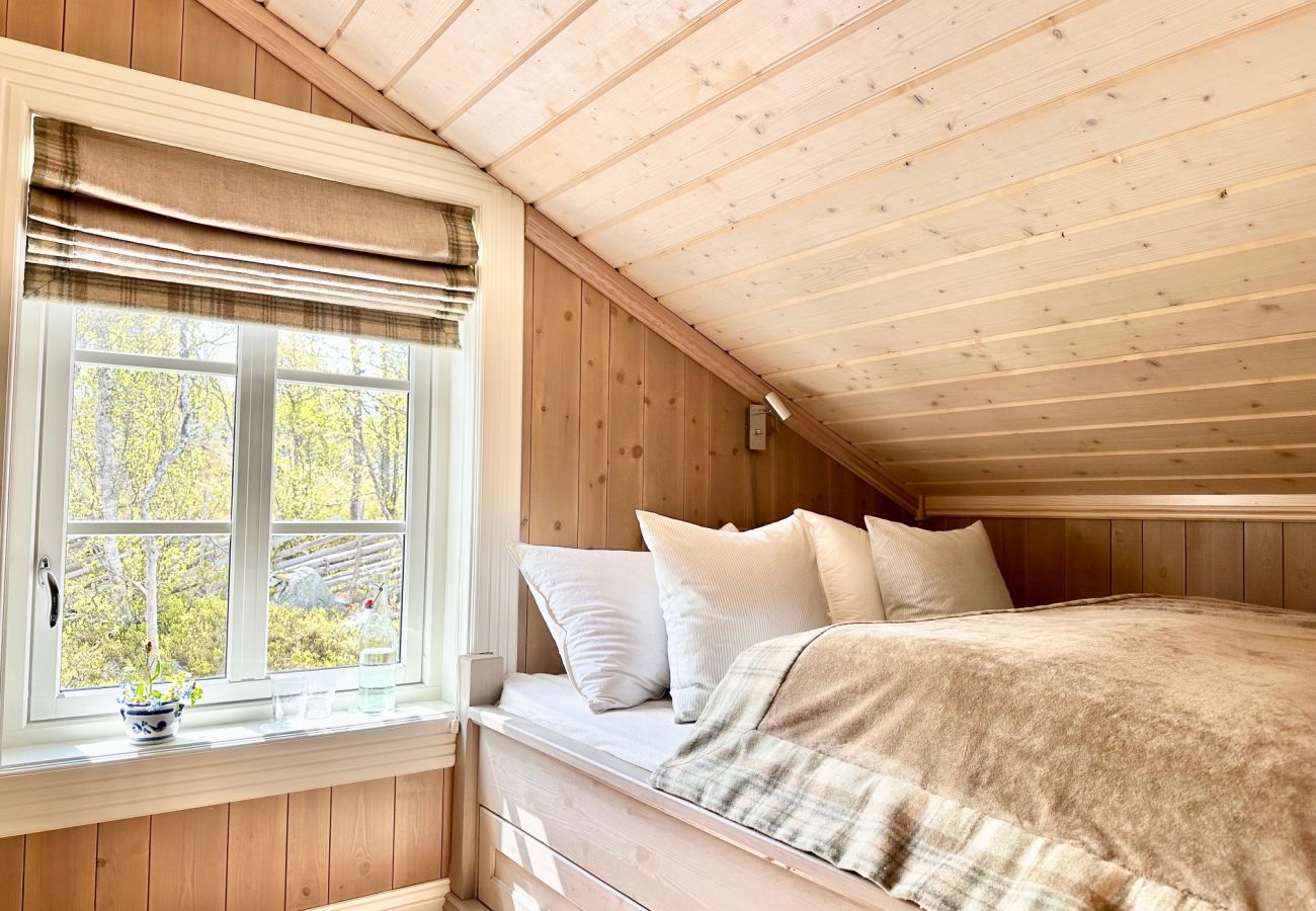 Cabin in Hol - Exclusive mountain lodge with panoramic views and high standard – Kikut/Geilo