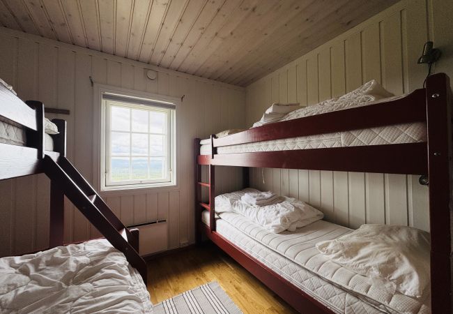 Cabin in Gol - Red Cross Cabin – Spacious mountain lodge  Cabin in Gol - Red Cross Cabin – Spacious mountain lodge