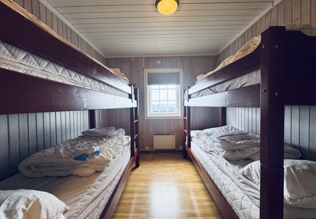 Cabin in Gol - Red Cross Cabin – Spacious mountain lodge  Cabin in Gol - Red Cross Cabin – Spacious mountain lodge