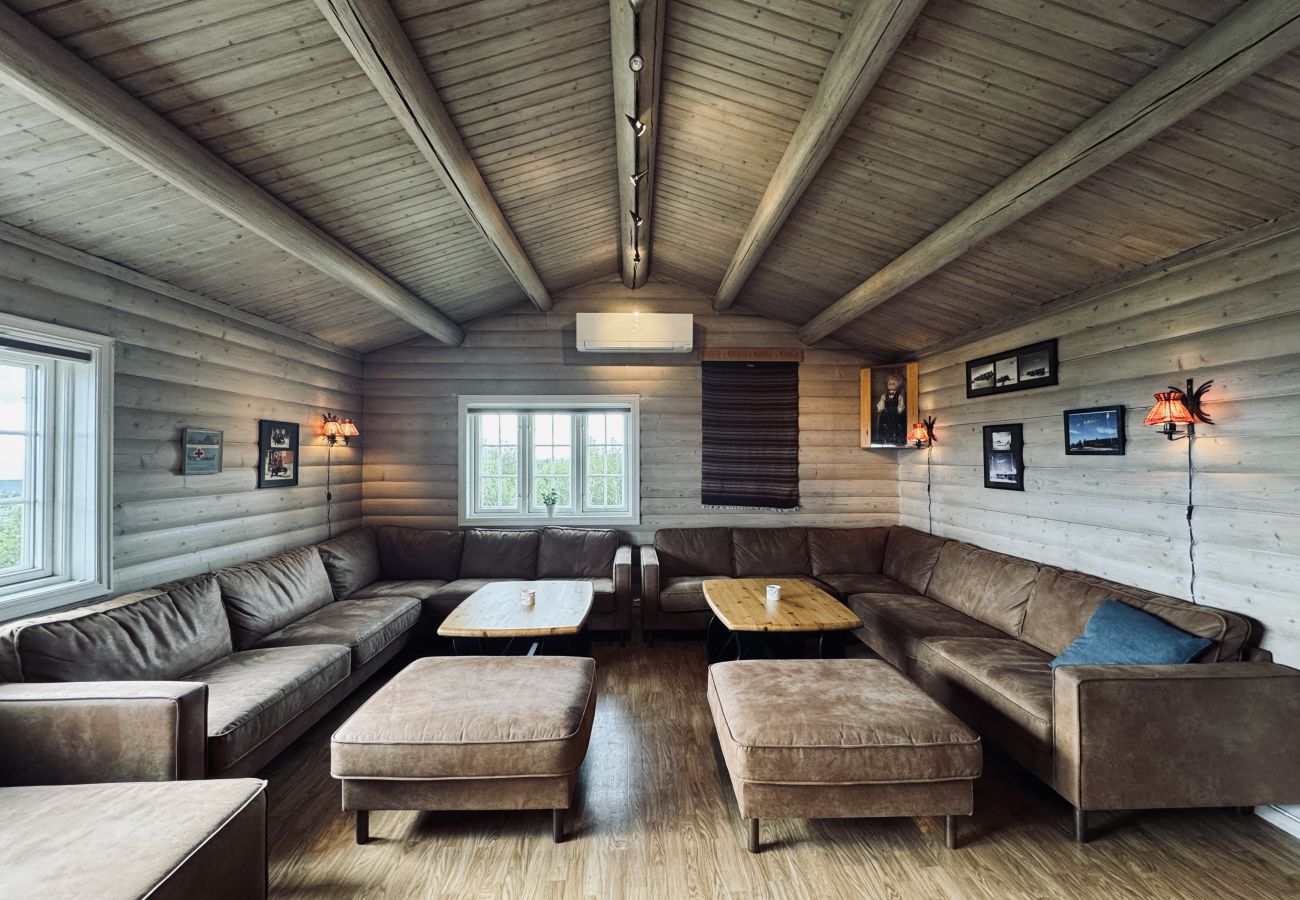 Cabin in Gol - Red Cross Cabin – Spacious mountain lodge with amazing views and space for 26 guests