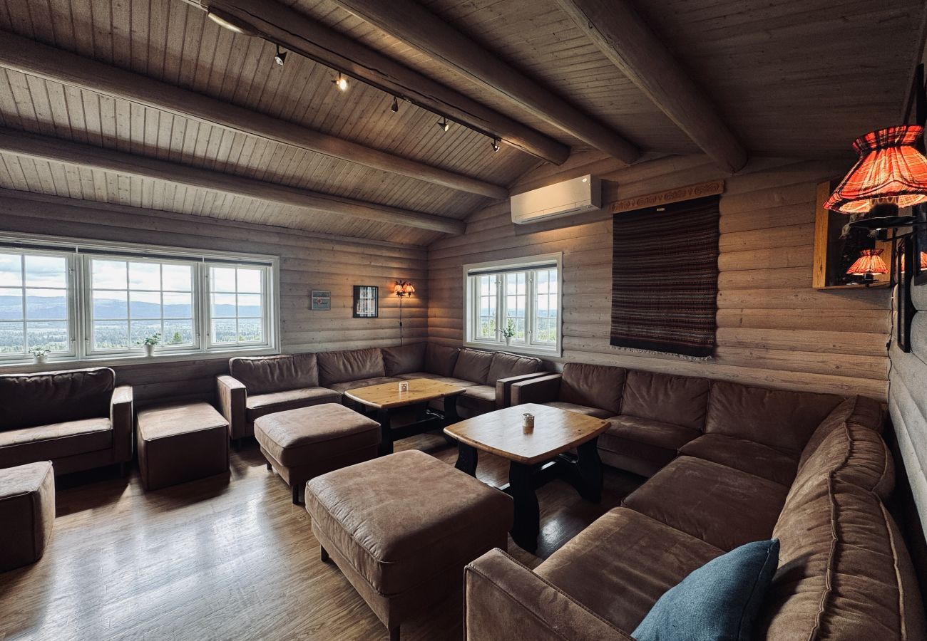 Cabin in Gol - Red Cross Cabin – Spacious mountain lodge with amazing views and space for 26 guests