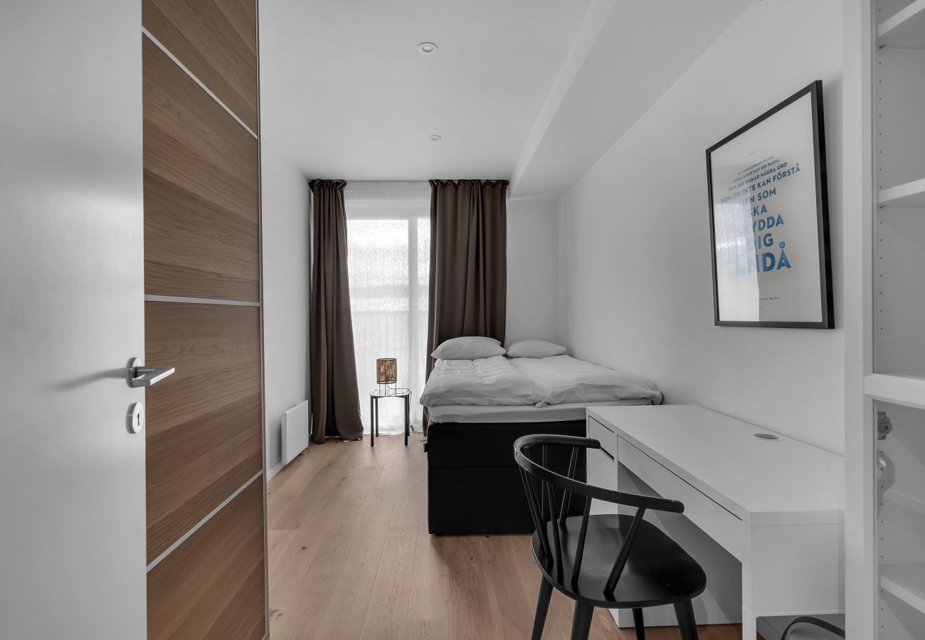 Apartment in Tromsø - Nordic modern apartment with sea view